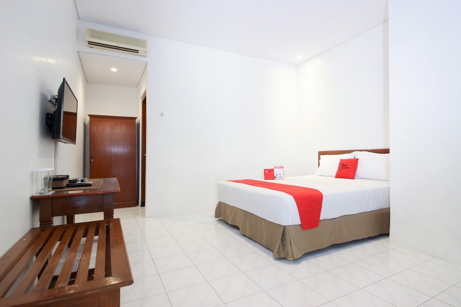 Reddoorz Plus Near Alun Alun Selatan 2 Yogyakarta Exterior photo